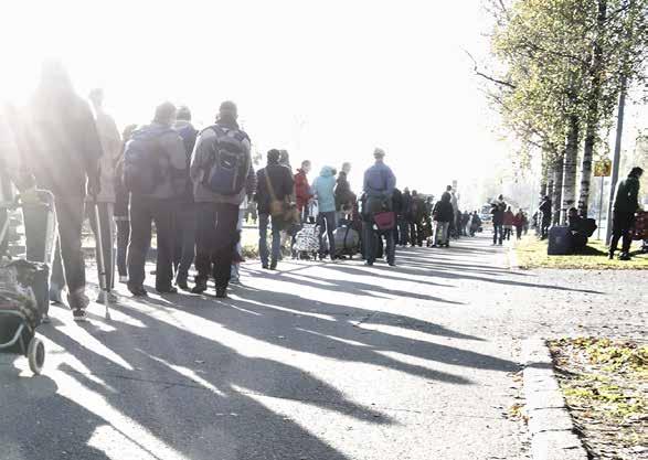 ruoka-aputoiminnasta vastasivat pääsääntöisesti uskonnolliset yhteisöt, jotka jakoivat vähäosaisille ruokaa osana diakonia- ja avustustoimintaansa.