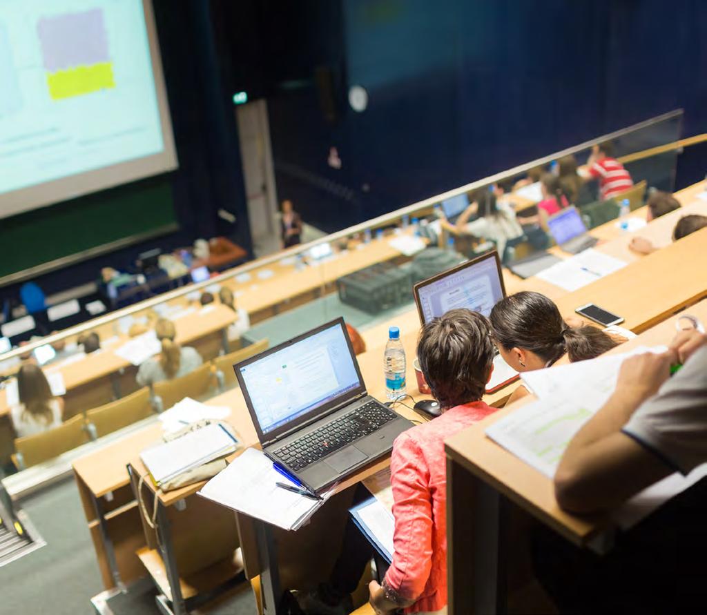 Kuva Shutterstock Tutkimus ja koulutus saivat maltillisia lisäpanostuksia hallituksen puoliväliriihessä Hallituksen puoliväliriihen päätösten lisäksi Tampere3-yliopistosäätiön perustaminen ja
