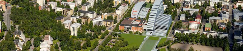 Annetun suunnittelualueen täyttäminen pitkillä, profiililtaan kaarevilla rakennusmassoilla, joiden sisään on viitteellisesti esitetty osa kilpailun