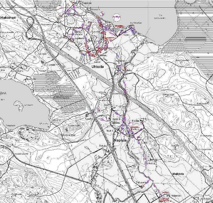 KUVA 3 Janakkalan kunnan Uhkoilan vesiosuuskunnan putkikartta toiminnan koko alueesta, ei mittakaavassa (Uhkoilan vesiosuuskunnan putkilinjan kulku kartalla) Verkosto suunniteltiin konsultin ja