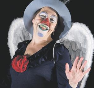TANSSI, TEATTERI JA SIRKUS 16.6., 20.6. ja 21.6. klo 19.00 20.00 Stellan Suuri Come Back -shöy Hietasaaren Ponipiha, Vaaskiventie 12 Stella tekee paluun vaikka ei ole poissa ollutkaan!