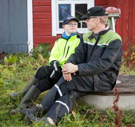 Asiakkaiden ohjautuminen tilalle Lenjuksessa perhehoito alkoi syksyllä 2014. Emäntä oli jo sitä ennen pidempään tuntenut halua palata omaa koulutustaan vastaaviin töihin.