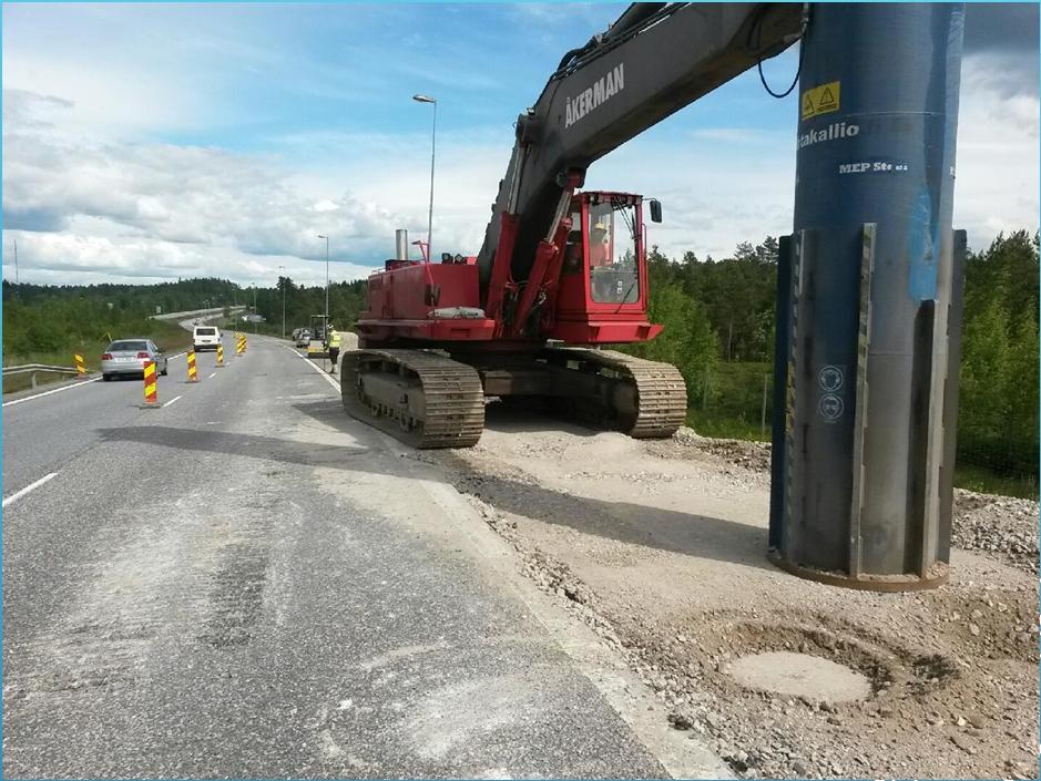 UUDENLAINEN PUDOTUSTIIVISTYSLAITE JA SEN KÄYTTÖKELPOISUUS Aihe xxxxx Ohjaaja: Korkiala-Tanttu Leena pudotustiivistysmenetelmän kuvaus (kirjallisuusosio)