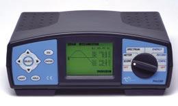 98 T18550021 PHA 3300 Power Harmonics Analyser PHA 3300 analysaattorilla voit helposti tarkastaa ja tutkia yksitai kolmivaihesähköllä toimivia järjestelmiä Eurooppalaisen standardin EN 50160