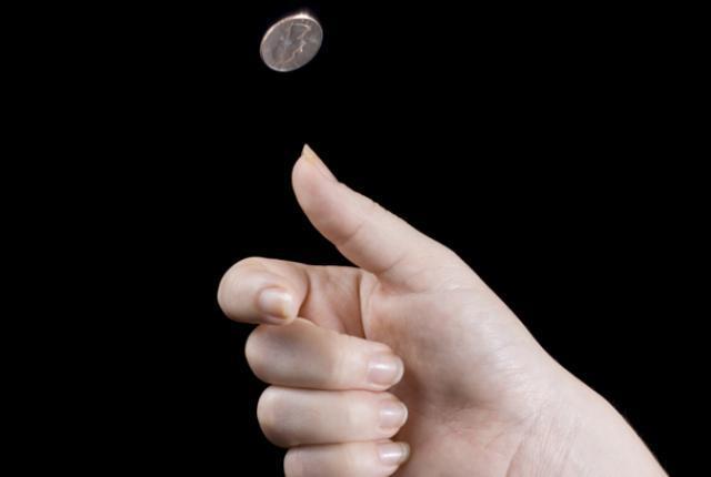 Kurkistus kolikon molempiin puoliin Mitä digitalisaatio antaa