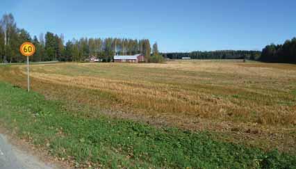 Korvensaaren peltojakso Lyhyt tiejakso sijoittuu valtatien ja Pursunjärven kylän väliin.