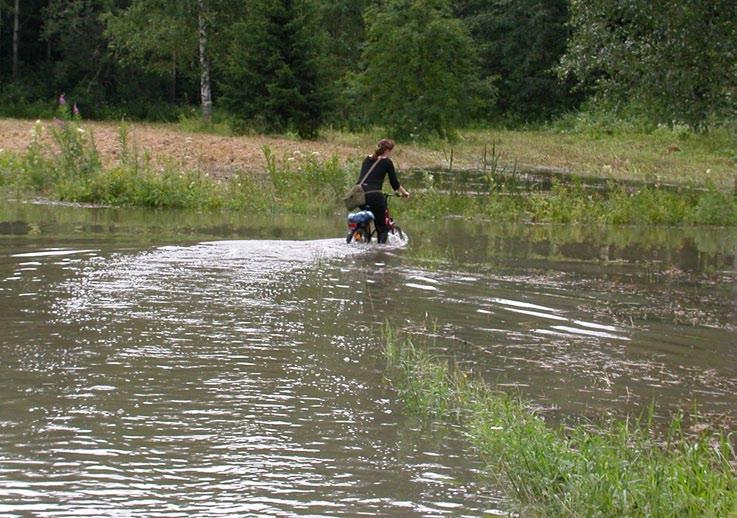 TULVAT TAVOITE Tulvariskien hallinnan suun nittelu koko vesistöalueelle.