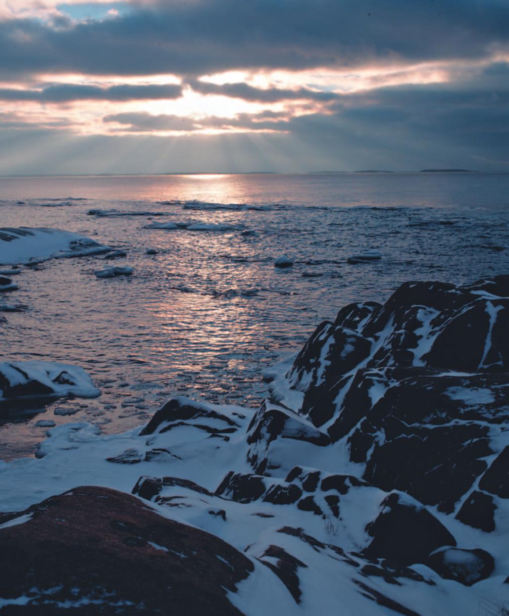 Talvinen ranta. Kallo, Pori. Kuva: Juha Manninen 6............................................................................. Miten voit, Selkämeri?