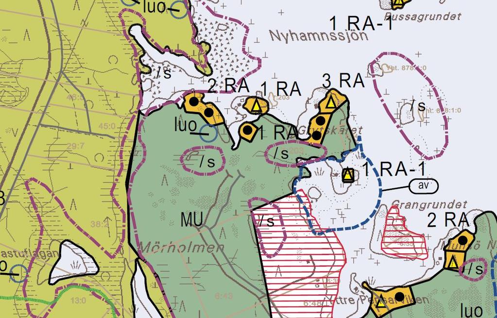 Kuva 17. Ote rantayleiskaavasta. Bild 17. Utdrag från strandgeneralplan. Kokkolan kaupungin rakennusjärjestyksessä (hyväksytty KV 30.9.2013) annetaan muun muassa seuraavia määräyksiä: 3.
