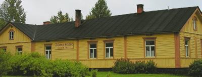 Kulttuurinähtävyydet Jalavan kauppa ja pirttikahvila Mikonkuja 2 Vuonna 1883 perustettu, Suomen vanhin yhä toiminnassa oleva kyläkauppa. Jalavan pihapiiristä löytyy myös pirttikahvila ja suolahuone.