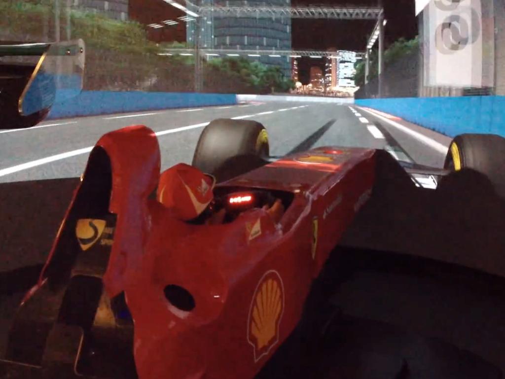 Kuva 2: Kuvakaappaus videosta jolla Fernando Alonso ajaa Ferrarin