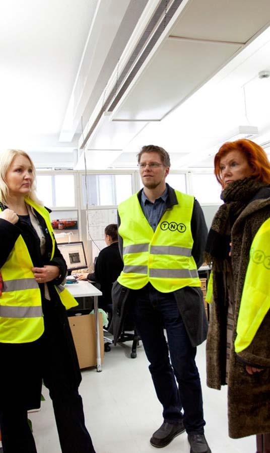 Tuetusti takaisin töihin Työpaikka ja töistä pois oleva henkilö pitävät sovitusti yhteyttä poissaolon aikana Työhön paluu mielessä alusta alkaen Paluu ennakoidaan ja suunnitellaan Työhön paluun