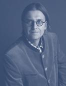 HenGellinen elämä, teologia 31 JUKKA HAUTALA Veisuun vuoksi UUDISTUVAT SIIONIN VIRRET VIRSIUUDISTUS ON laaja ja syvällinen projekti, jossa nykyisyys ja historia kohtaavat.