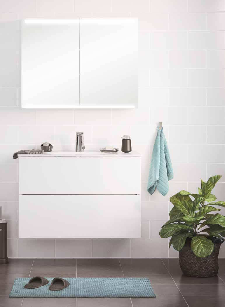 KUVASSA IDO ELEGANT -KALUSTEET, IDO REFLECT -PEILIKAAPPI, IDO GLOW