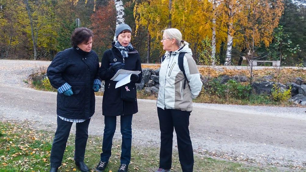 tutkimusdatatukea. Korkeakoulujen yhteistä siirtotenttipalvelua jatkettiin osana korkeakoulukirjaston toimintaa.