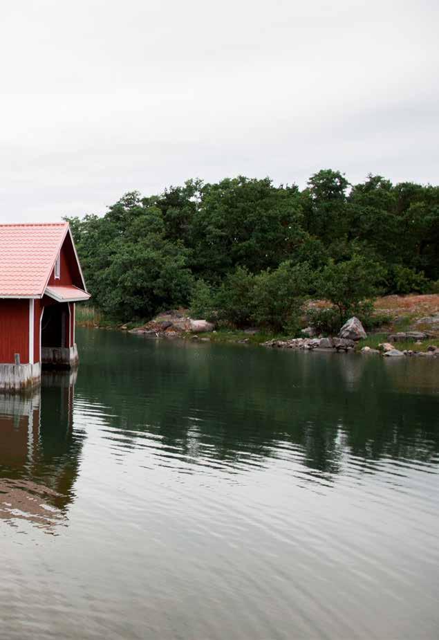 SAARISTON MATKAILUNEUVONTA Saaristokaupunki Parainen Rantatie 28 21600 PARAINEN +358 (0) 400 117 123 info@parainen.fi www.saaristo.org YHTEYSALUSTEN AIKATAULUNEUVONTA +358 (0) 400 117 123 www.lautta.
