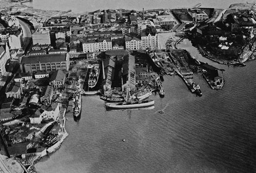 Oy Hietalahden sulkutelakka ja konepaja, 1932. Helsingin kaupunginmuseo Konepaja, 2009. Tietoa Oy Alueen yleiskuvaus Telakkaranta sijaitsee Hietalahden rannalla Länsisataman kaupunginosassa.