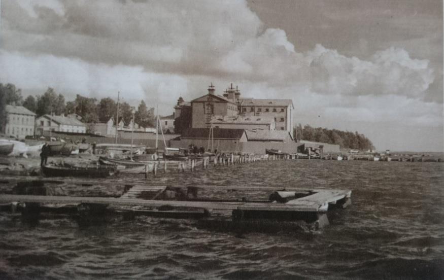 vankilan pohjoispuolella. Karttalähde Louhelainen et al. 2010 sivu 94. Vaasan kaupungin keskusarkisto. Kuva 13.
