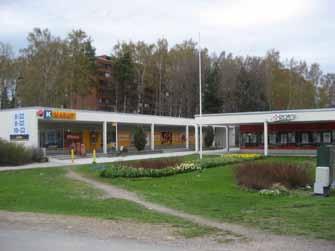 Espoon väestö kasvoi 1950- luvulla nopeasti ja työpaikkojen määrä alkoi kasvaa samoin voimakkaasti 1960- luvulta alkaen.