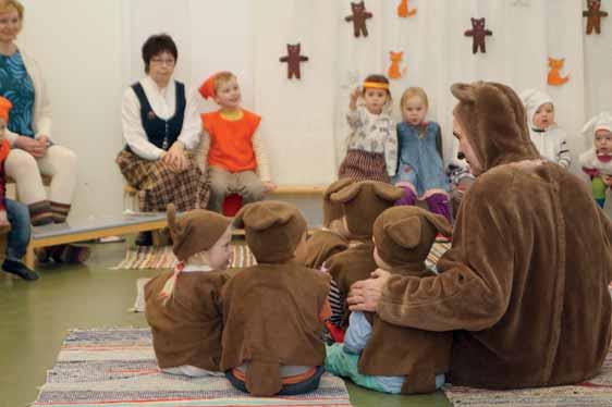 Pirjo Rytkösen ja Juha Joutu- alun pitäen pitkä häntä, yhtä komea laisen ideoimina.