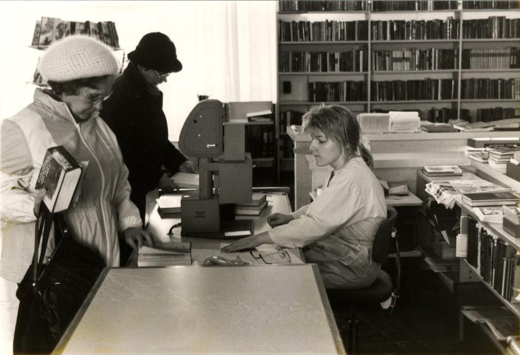 Oulun kirjastoissa oli 1970-luvun alkupuolelta lähtien käytössä