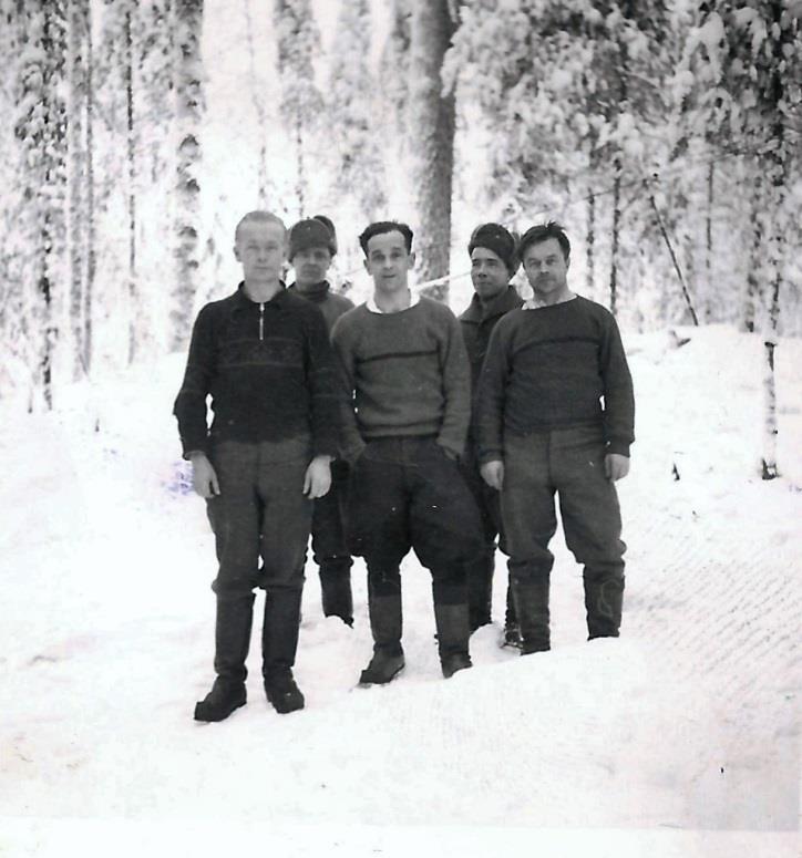 asemiin Ryssä lopetti asemien rakentamisen (II/JR31:n käsky 20 kr Makkaraan ) 14.12.41 Kevyt häirintätulta Sarven maastoon, äänet vaikenivat. Ryssät ampuivat vastaan Sarven ja tuliaseman seutuja. 12.