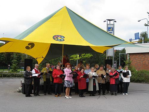 10 vantaalaista kuoroa ja orkesteria