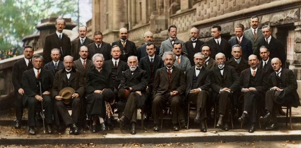 Solvay-konferenssi, Brysseli 1927 P. Ehrenfest E. Schrödinger W. Heisenberg W. Pauli P.