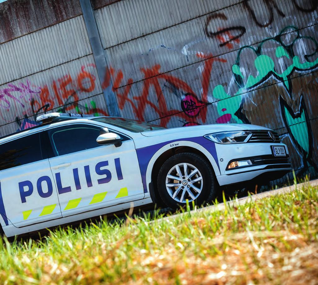 Kaikki vuonna 2016 toimitetut uudet poliisiajoneuvot teipattiin