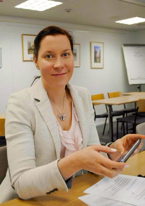 LUOVA uusi jättivirasto valtion lupa-, ohjaus- ja valvontatehtäviä hoitamaan Valtionhallintoon on rakenteilla lupa- ja valvontavirasto, jonka nimeksi tulee LUOVA-virasto.