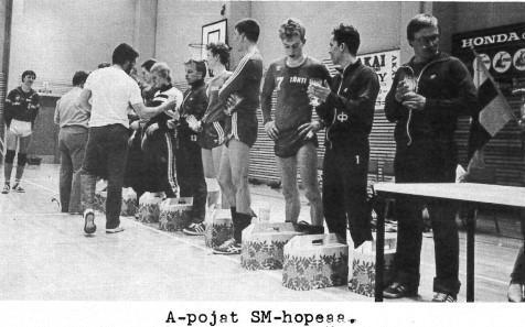 Tähden A-pojat SM-hopeaa vuonna 1983: Joukkueen kokoonpano: Pekka Ahola Jarmo Köykkä Risto Lahti Ari Palonen