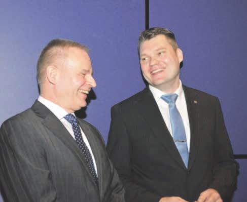 1/2017 Reserviläisliiton puheenjohtaja vaihtui Ilpo Pohjola ja Mikko Savola seuraavat puheenjohtajavaaliäänestystä syyskokouksessa 19.11.2016 Lappeenrannassa.