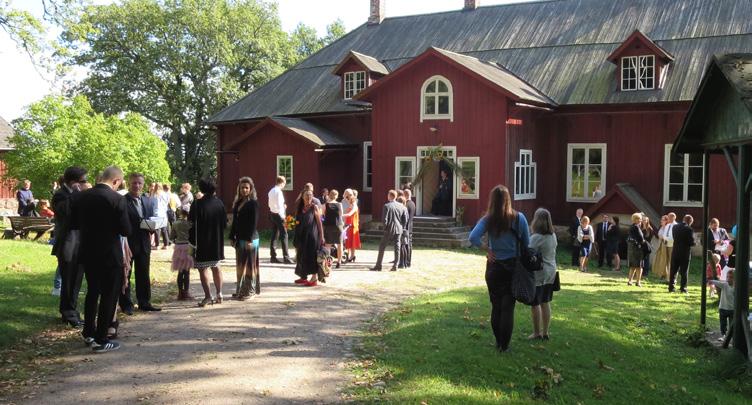 KAARINA TALLILLA TAPAHTUU 21.5. 18.6. su ke klo 13 18, to klo 13 20. Koriston Talli, Prännikatu 1. Vapaa pääsy Tallin ovet avautuvat jälleen! Kulttuurikahdeksikon näyttelyn avajaiset 21.5. klo 16.