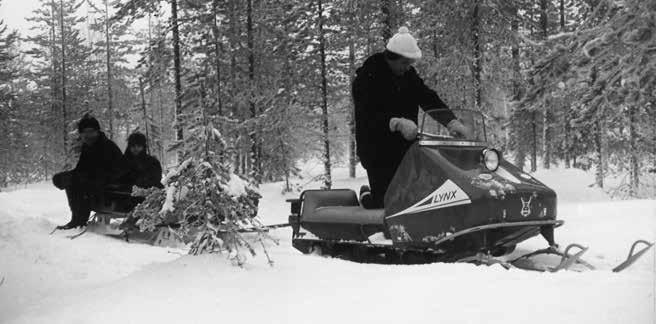 Malli: Moottori Moottori: Sachs SA 290 1969 Vuosi: Kuva Lynx AS 50, 1969 Skidoo LYNX Iskutilavuus: 297 cm3 Sylinterin halk.