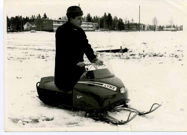 Toimitusjohtaja Olavi Nordman Proto Lynx 20, lisänimi Tiger Kelkkaa