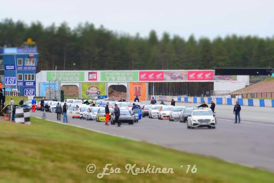 Olet saanut ensimmäisen MRT Endu lehden luettavaksesi. Lehti käsittelee pääasiassa kauden Endurance Cup 2017 ja tulevia endurance 2018 sääntöjä unohtamatta kuitenkaan muitakaan luokkia ja lajeja.