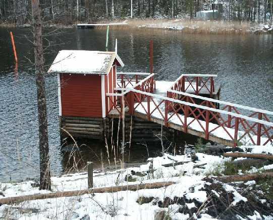 MAISEMAN OMINAISPIIRTEET Käytön jäljet