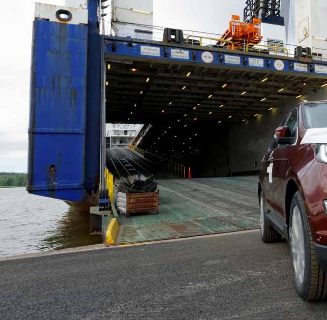 Autokauppa on kasvanut Suomessa selkeästi vuonna 2016. Samaan aikaan on piristynyt myös uusien autojen maahantuonti Turun sataman kautta.