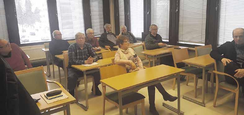Monenkirjava joukko, jolla on kuitenkin yhteinen tavoite hoitaa metsät hyvin jatkossakin ja saada vaivattomasti tasaista tuloa metsästä.