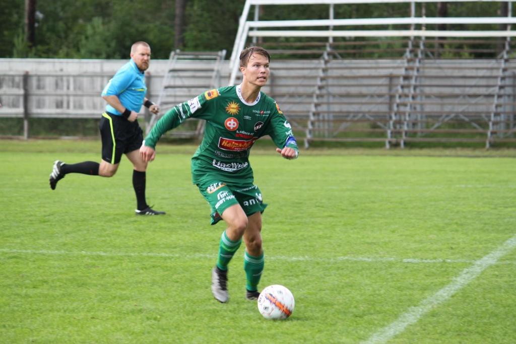 Sirbiladze liigajoukkue KuPS:sta. Edelliskaudella nousujoukkue PS Kemissä Ykköstä pelannut Felix Gustafsson osoittautui myös kelpo pelaajaksi.