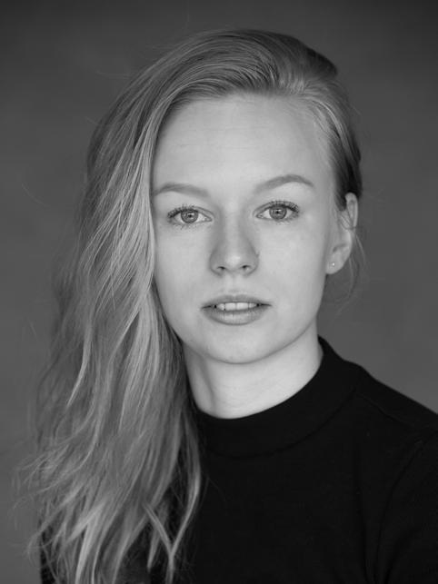 Karoliina Kauhanen SYNTYMÄVUOSI: 1993 PITUUS: 163 cm YHTEYSTIEDOT: annakaroliina.kauhanen@gmail.