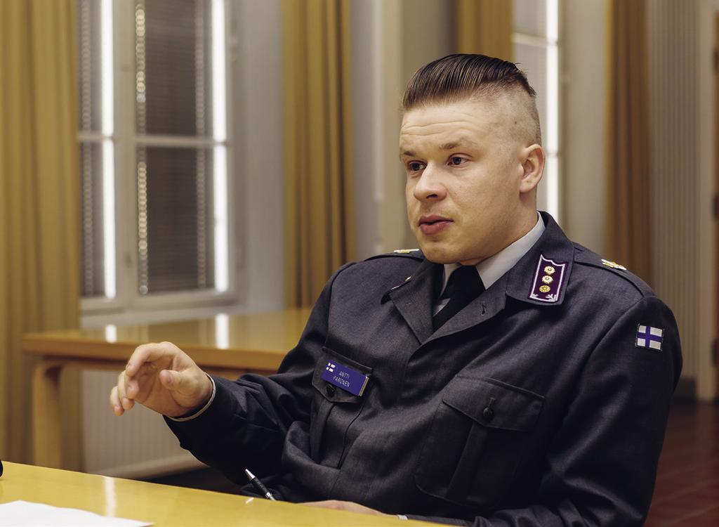 Timo Hänninen: Isis tullaan laittamaan ahtaalle. Antti Parosen haastattelu viranomaisten vastuun lisäämiseen.