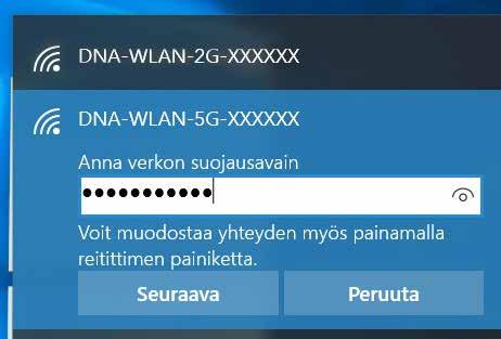 Jos päätelaiteesi löytää 5G-termin omaavan WLAN-verkon, valitse se nopeamman yhteyden saavuttamiseksi.