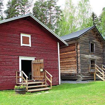 Toimitus Reetta Westerbacka, taitto Merja Hietanen LISÄTIETOJA REIPISTÄ Pirkkalan muinaismarkkinat järjestetään luonnonkauniissa perinnemaisemassa Pyhäjärven rannassa 6 km Pirkkalan kuntakeskuksesta