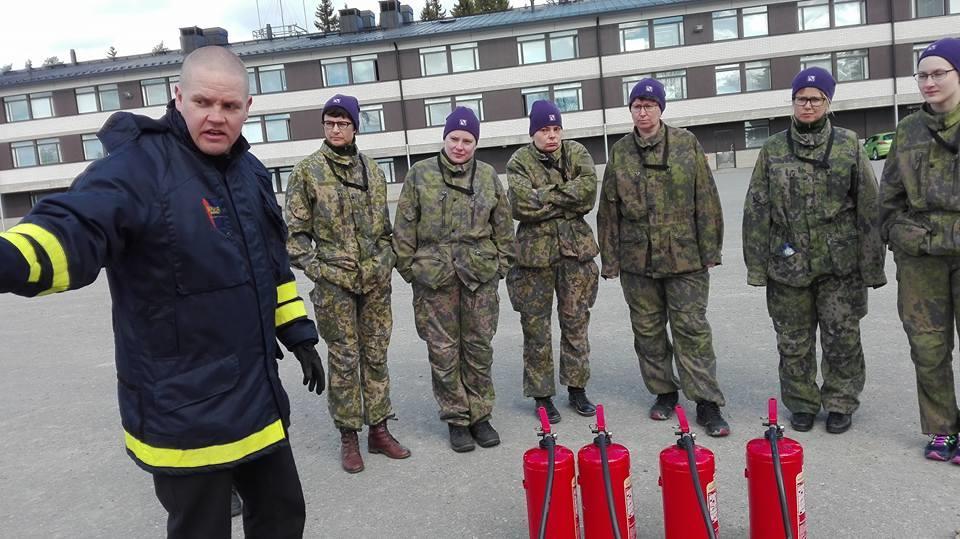 5 Ensikertalaisten tulikaste Kouluttajana Teemu Mäntyvaara.