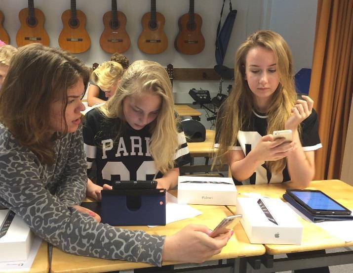 Hanki tietotekniikan käyttötaidot opiskelun ohella Lukion alussa saat käyttöösi mini-ipadin ja kannettavan tietokoneen.