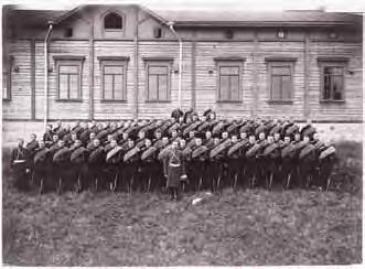 Valokuvaaja Frans Engström. Julkaistu Den finska militären - Suomen sotalaitos -teoksessa, Tukholma 1902. MV. 7.