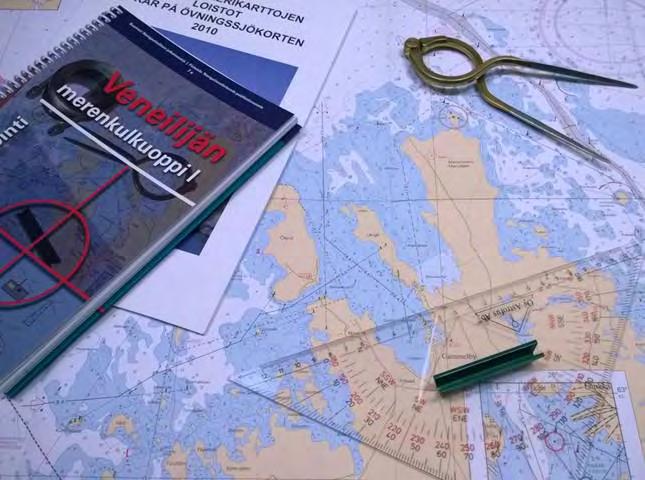 Nelimastoparkki Kruzenshtern Raahen satamassa 6.8.2016: Melojien tutustuminen Kruzenshtern purjalaivaan vesiltä käsin. Raahen sataman henkilöiden kanssa sovittiin melojien vierailu Raahen satamaan.