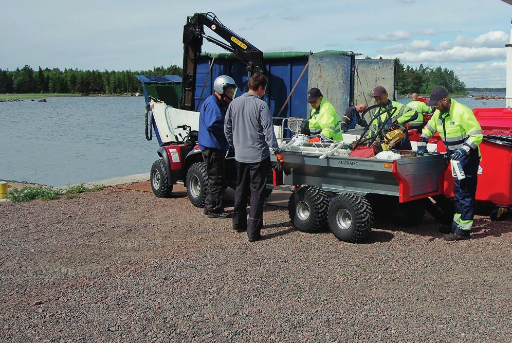 Jäteasemat ja ekopisteet Ekopisteistä noin puolet siirtyi tuottajien vastuulle. Saaristossa järjestettiin lisää jätekeräyksiä.