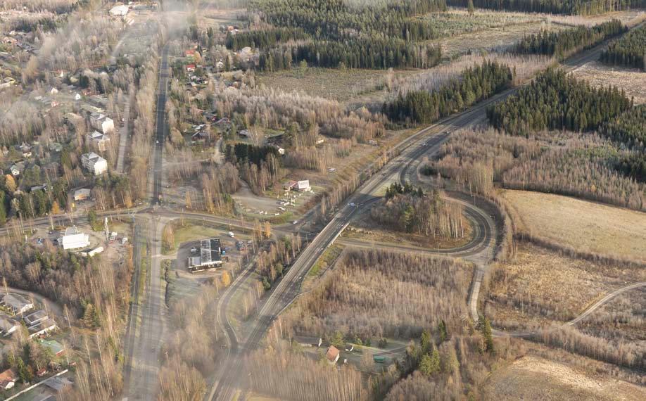 Nykytilanne Suunnittelualue sijaitsee Mikkelin kaupungin ja Hirvensalmen kunnan alueilla. Mikkelin seudun kunnat ovat kytkeytyneet viitostiehen joko suoraan tai alemman tieverkon välityksellä.